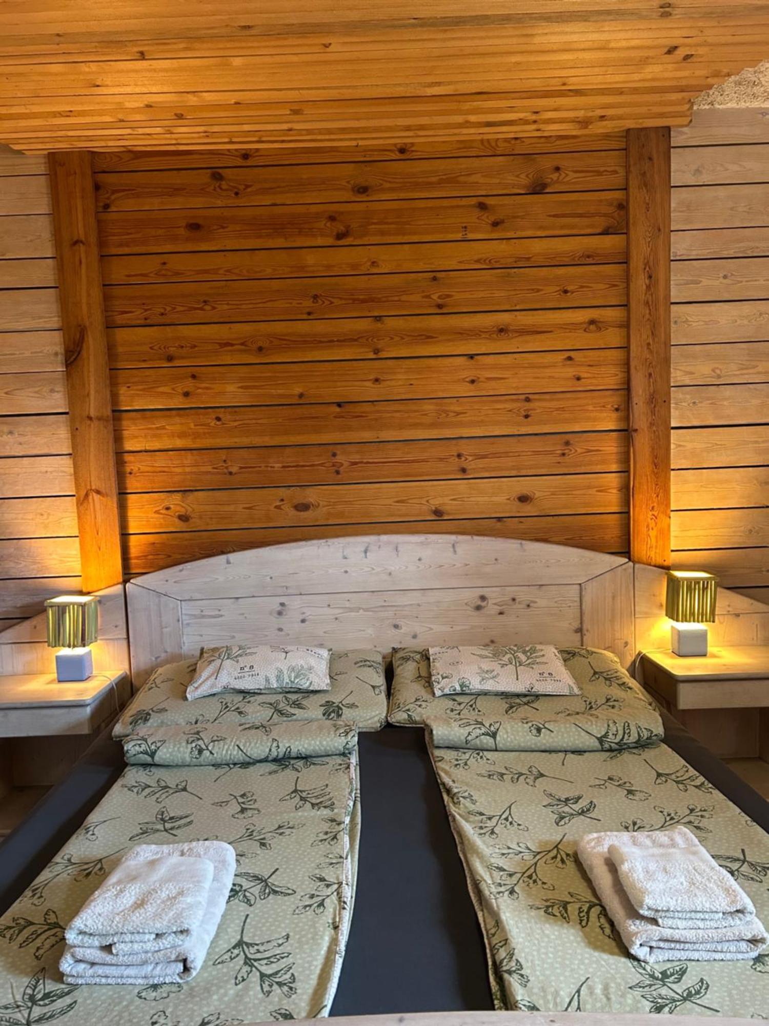 Lazy Days Hotel Дебрецен Екстериор снимка